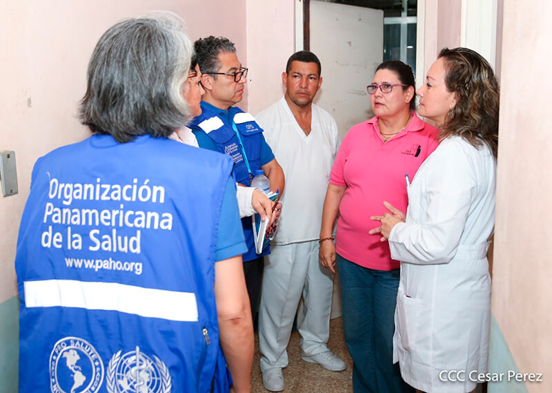 visita-ops-medicos-cubanos-hospitales-nicaragua